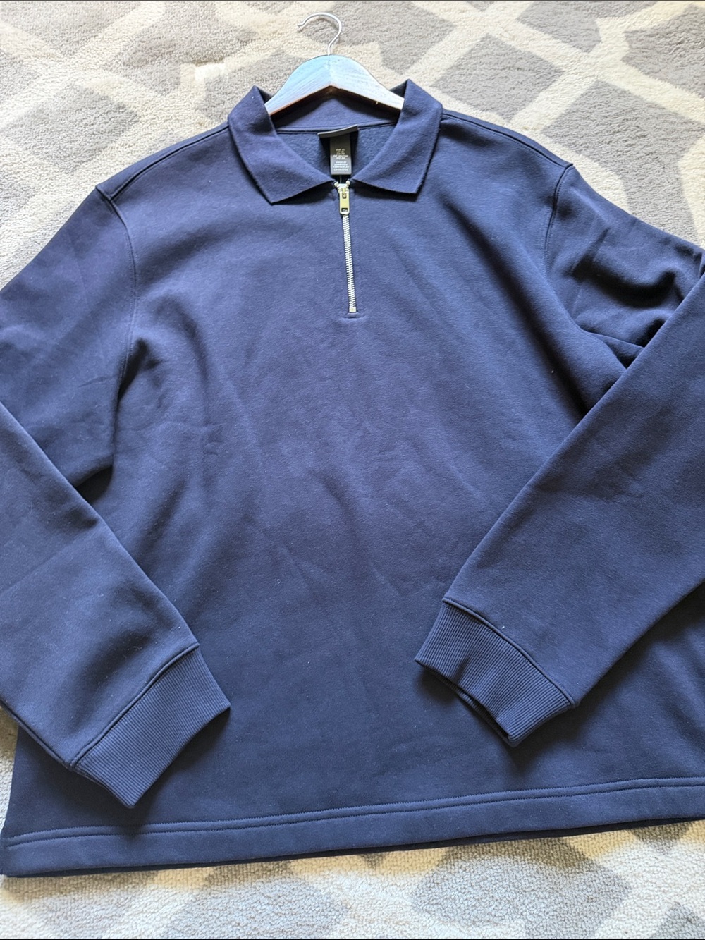 H&M men’s XL blue knit long sleeve polo with zip neck / NEW